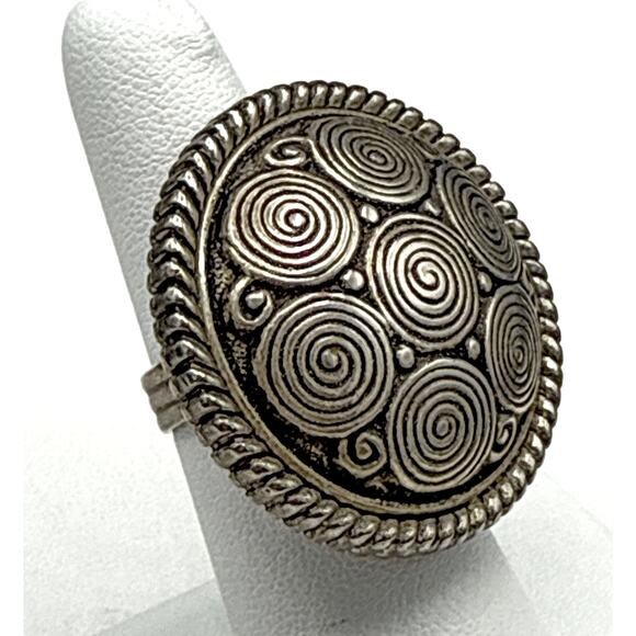 Yochi Jewelry - Vintage Yochi NY Cocktail Ring Size 6 Adjustable Band Bronze Tone Swirl Dome